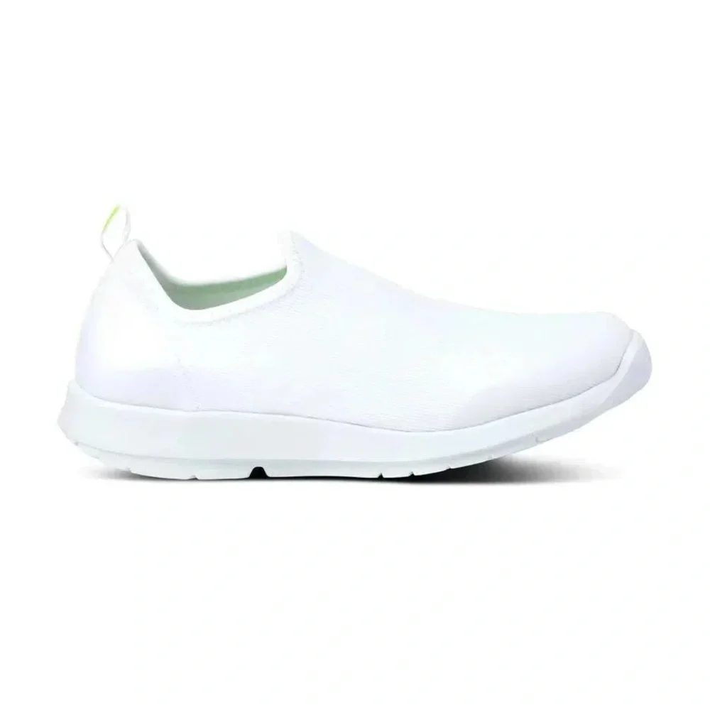 Women’s Size 8.5 OOFOS OOmg Sport Low Recovery White Shoe Slip On Support Shoes - Picture 1 of 9